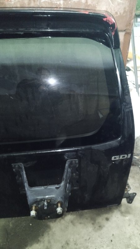 Крышка багажника Mitsubishi Pajero 3