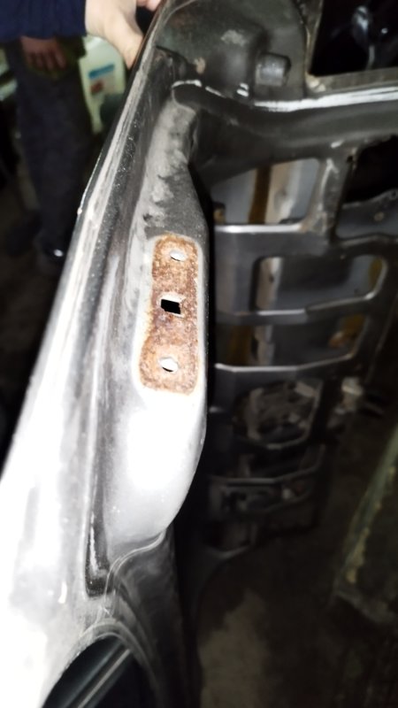 Крышка багажника Volkswagen Passat B3