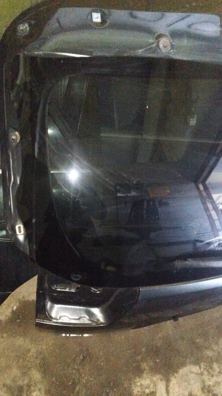 Крышка багажника Toyota Harrier 2006 2