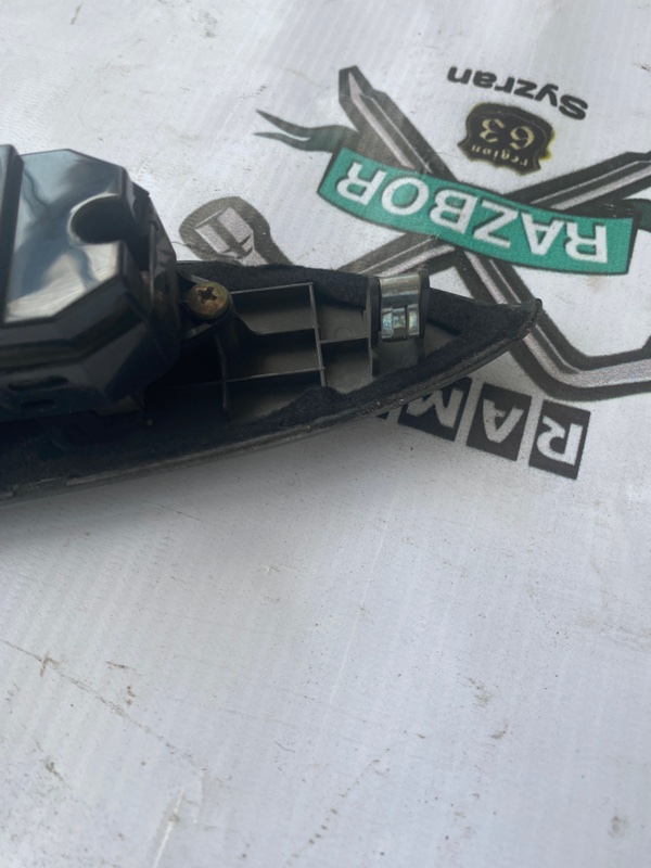 Блок управления стеклоподъемниками Toyota Prius 1998 NHW10