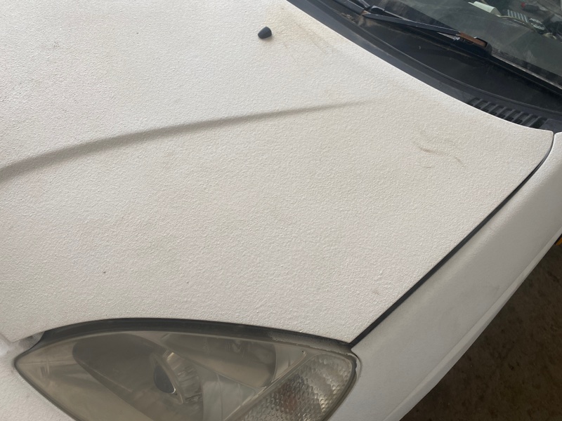 Капот Toyota Prius 1998 NHW10