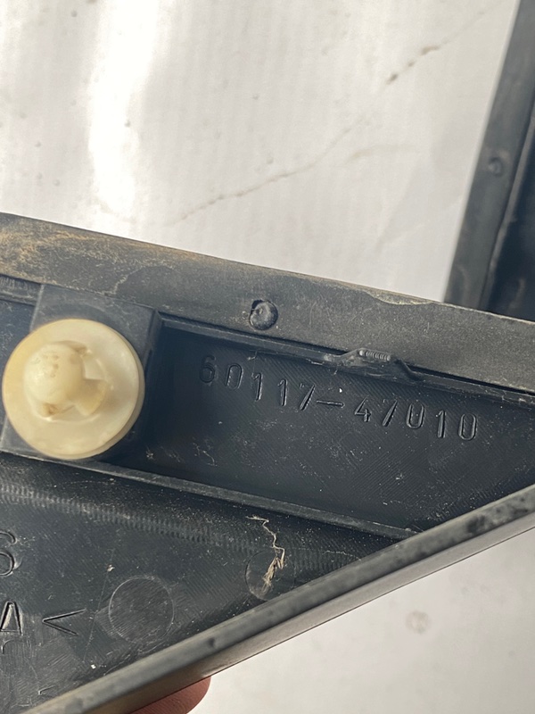 Накладка на зеркало Toyota Prius 1998 NHW10