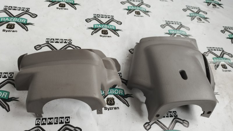 Кожух рулевой колонки Toyota Prius 1998 NHW10