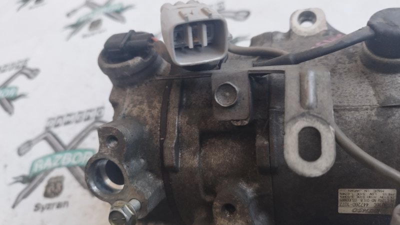 Компрессор кондиционера Lexus RX350 2006
