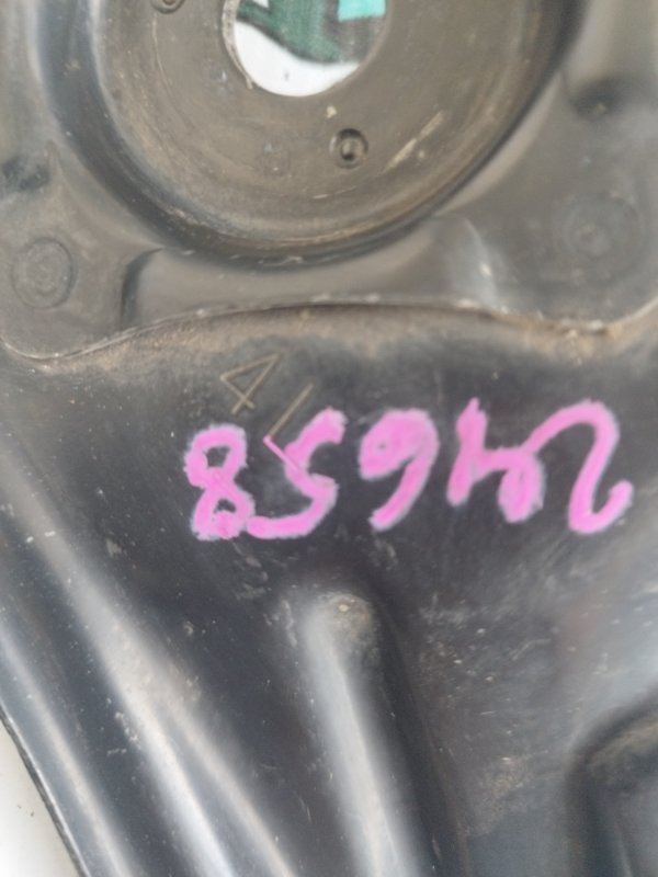Крепление балки подвески Toyota Camry 2008 ACV 40