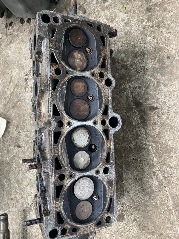 Головка блока цилиндров Volkswagen Passat B3