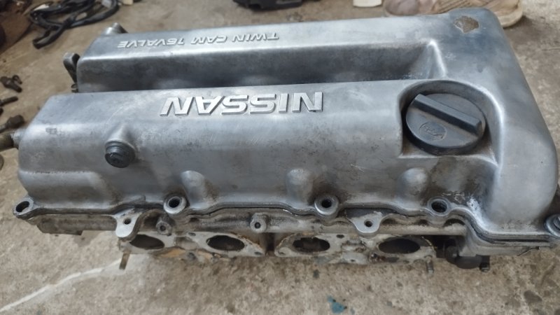 Головка блока цилиндров Nissan Primera P10