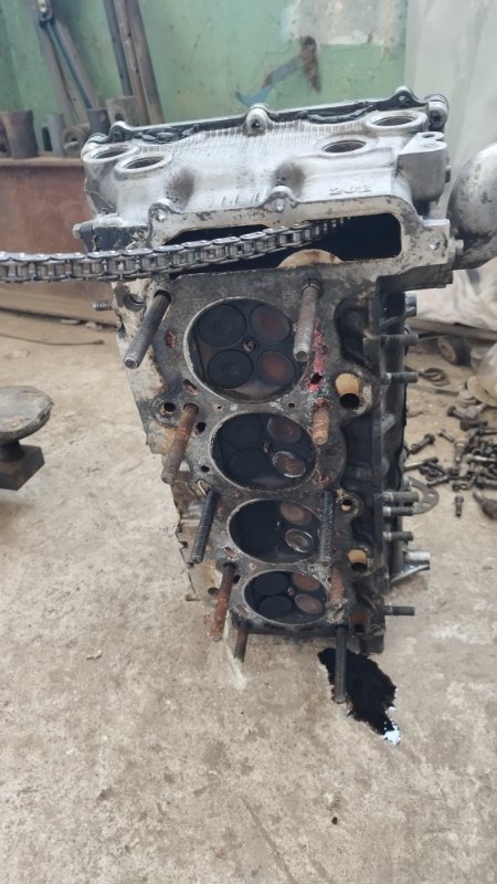 Головка блока цилиндров Nissan Primera P10