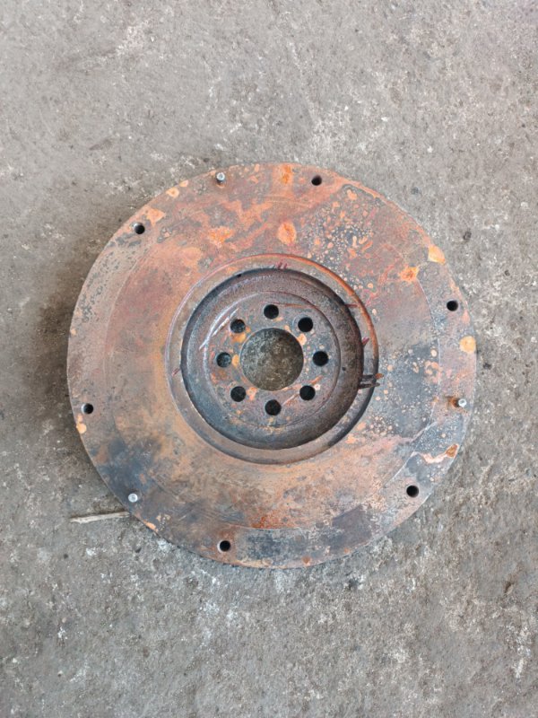 Маховик МКПП Nissan Primera P10