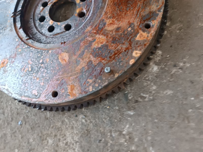 Маховик МКПП Nissan Primera P10