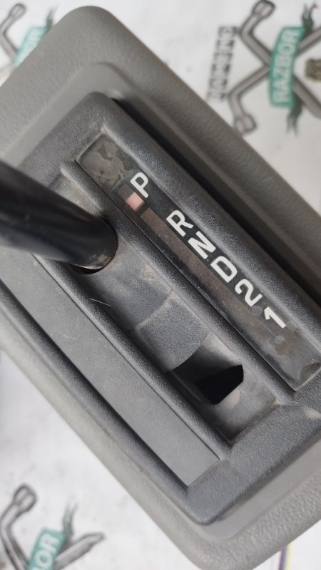 Селектор АКПП Nissan March 1982 К10А