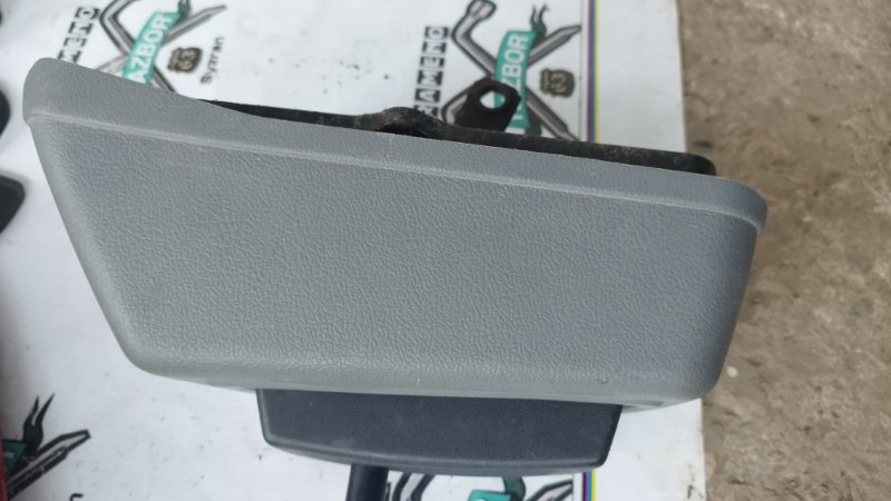 Селектор АКПП Nissan March 1982 К10А