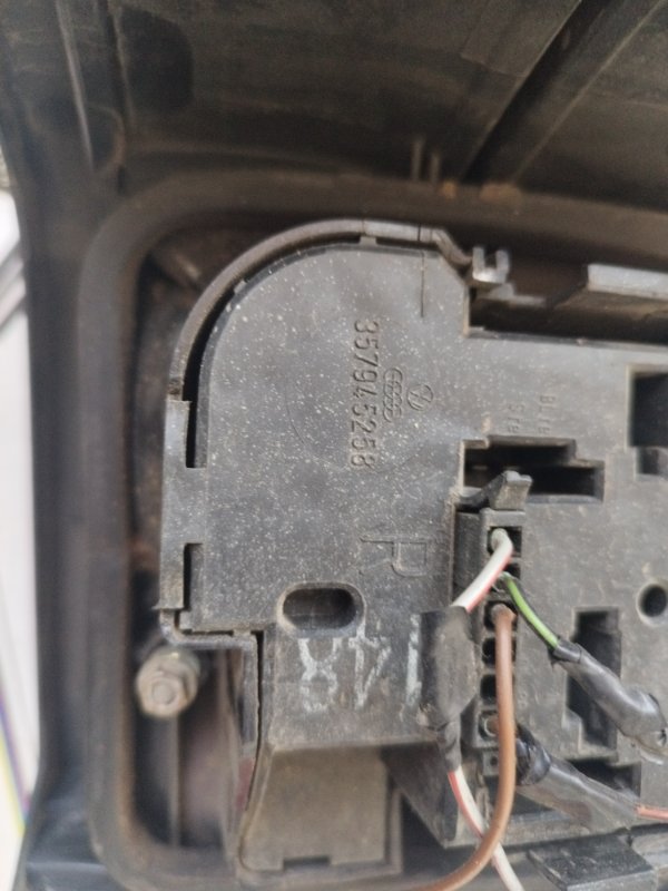 Фонарь заднего хода Volkswagen Passat B3