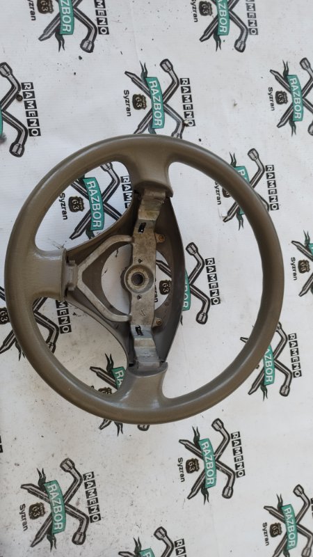 Руль Toyota Prius 1998 NHW10