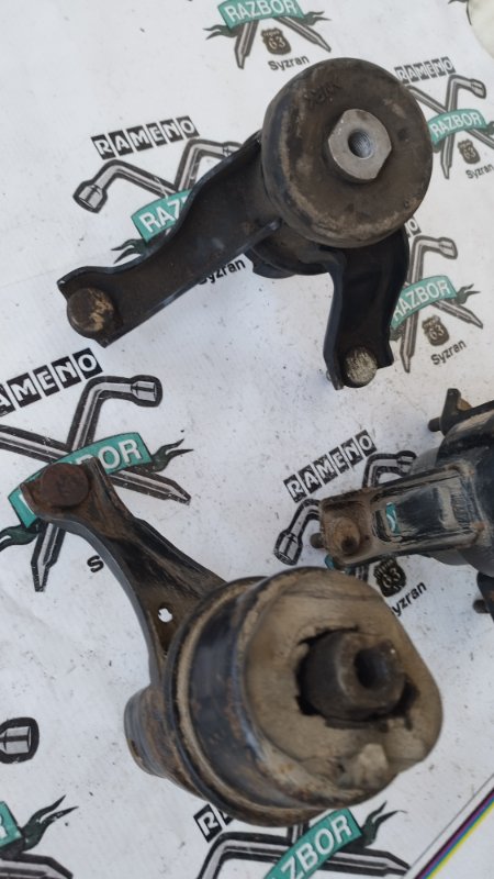 Подушка двигателя Toyota Camry ACV30