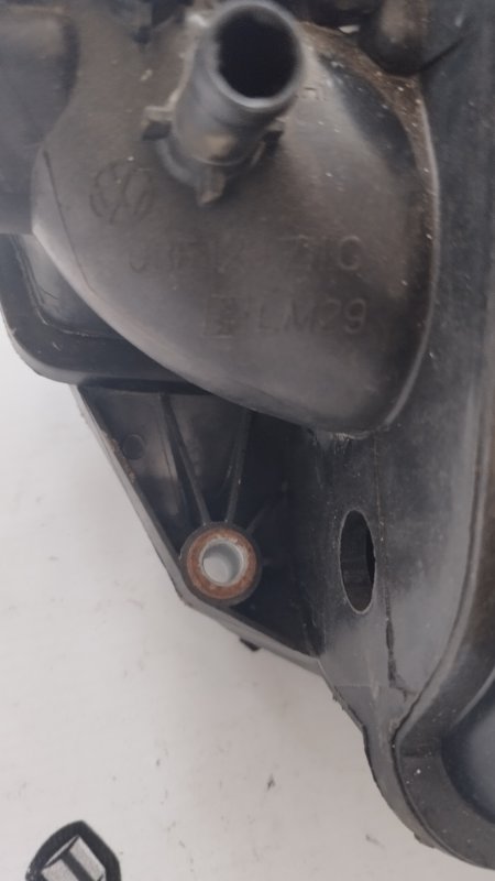 Выпускной коллектор Volkswagen Роlо 2002