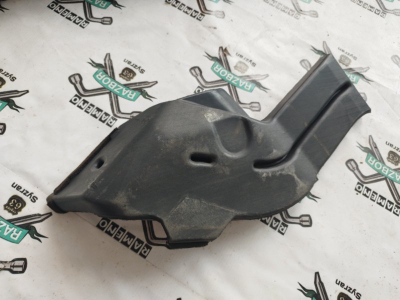 Воздуховод салона Toyota Prius 1998 NHW10
