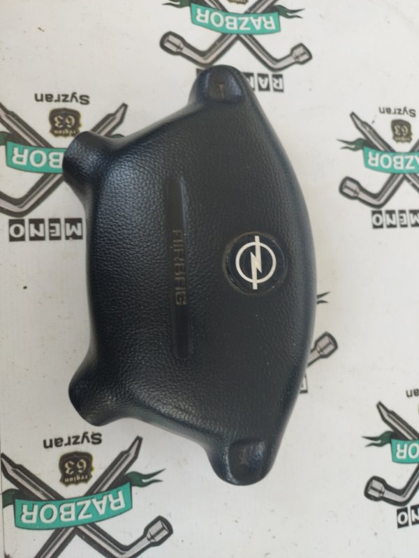Подушка безопасности в руль Opel Vectra B
