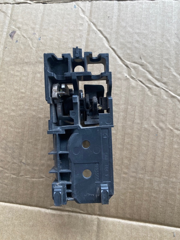 Ручка двери внутренняя Toyota Avensis T25