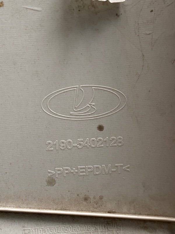 Накладка на стойку кузова LADA Granta