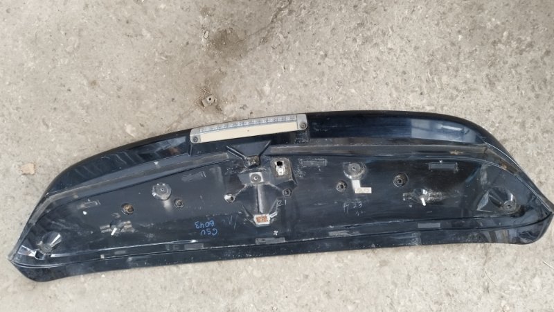 Спойлер Toyota Harrier 2006 2