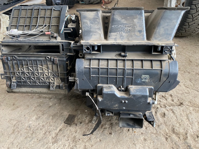 Корпус печки Toyota Prius 1998 NHW10
