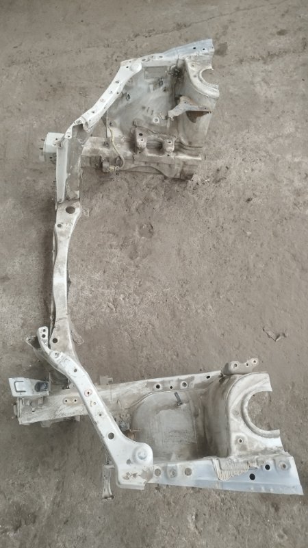 Nose cut Toyota Prius 1998 NHW10