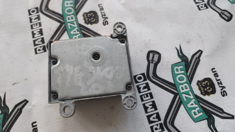 Блок управления SRS Peugeot 206