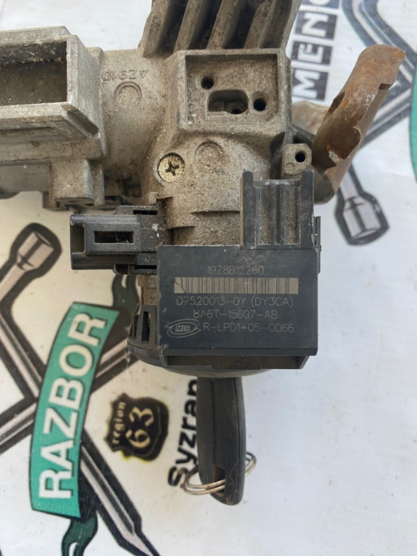 Замок зажигания Ford Fiesta
