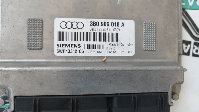 Блок управления двигателем AUDI A4 B5