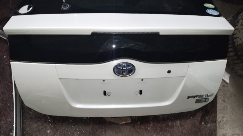 Крышка багажника Toyota Prius 2007 NHW20