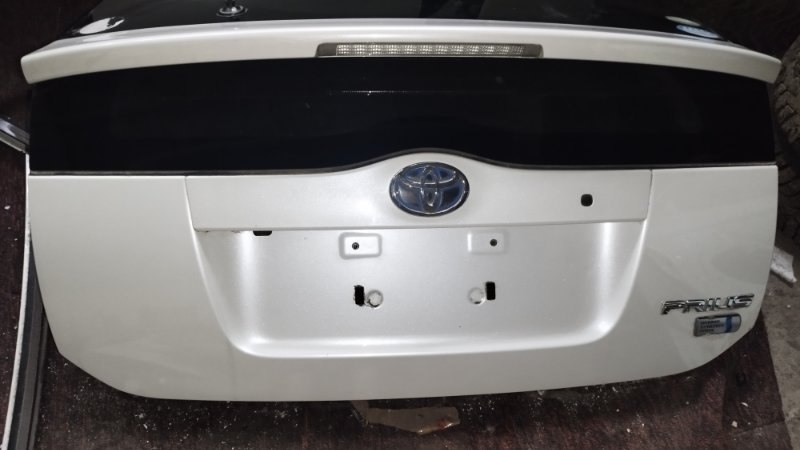 Крышка багажника Toyota Prius 2007 NHW20