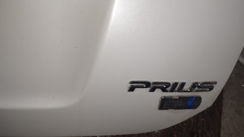 Крышка багажника Toyota Prius 2007 NHW20