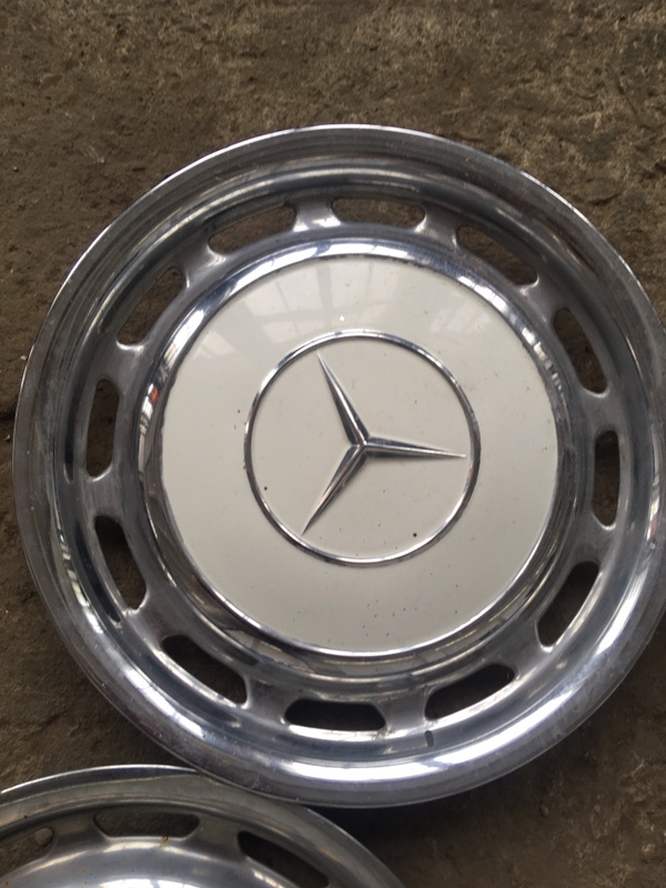 Колпак колеса Mercedes-Benz 123 1978 w123