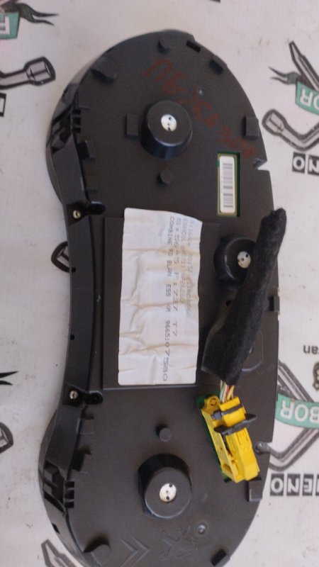 Панель приборов Peugeot 308 2008 308