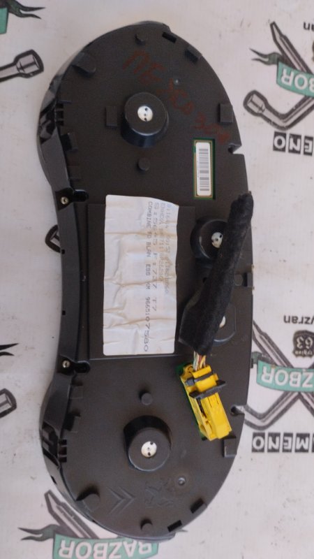Панель приборов Peugeot 308 2008 308