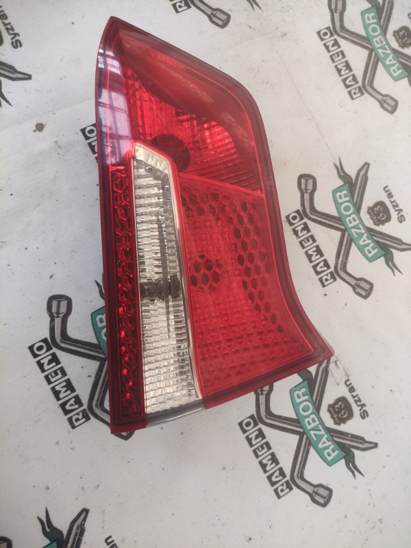Стоп-сигнал Kia Rio 2012 3