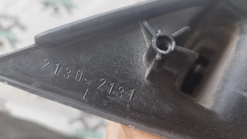 Зеркало заднего вида боковое Volkswagen Passat 1989