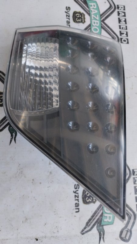 Стоп-сигнал Mitsubishi Outlander 2008 XL