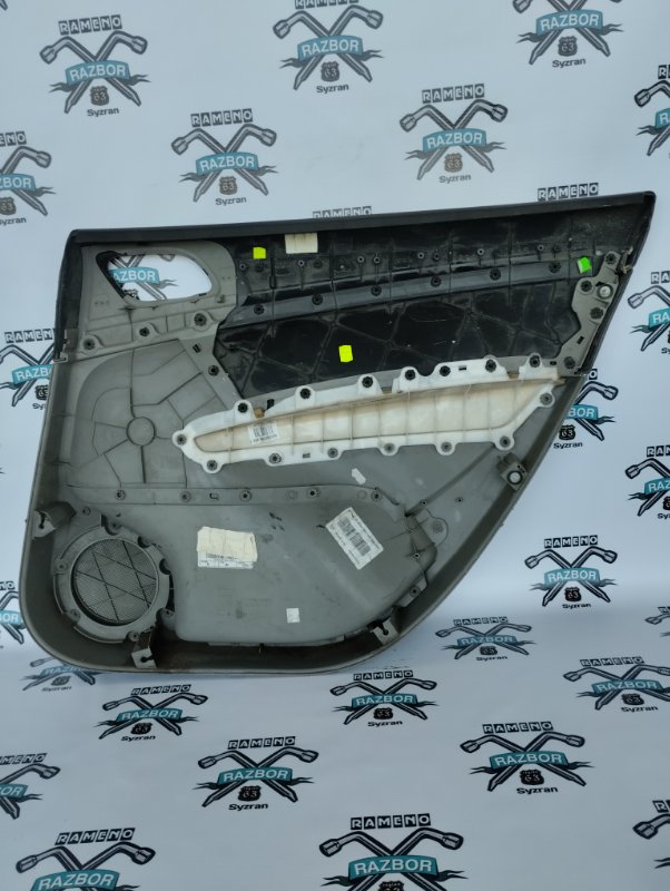 Обшивка боковой двери Peugeot 308 2008 308