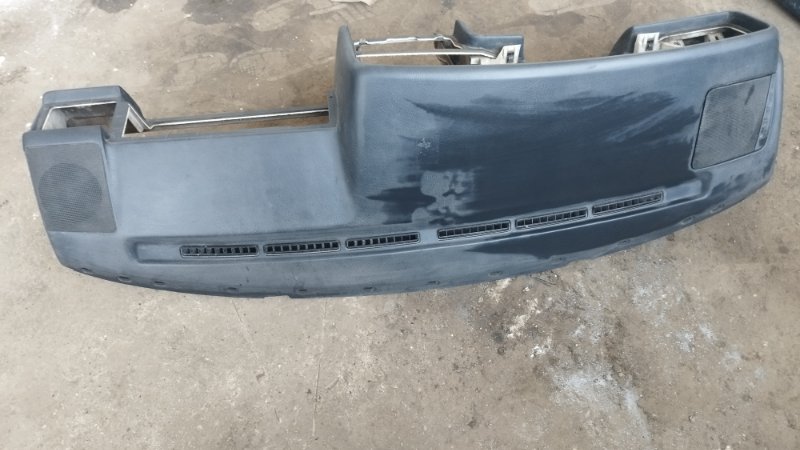 Торпедо Volkswagen Passat 1989