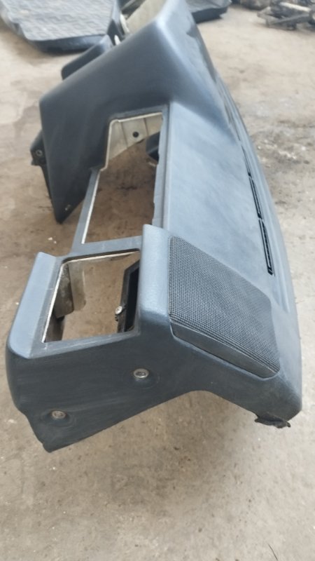 Торпедо Volkswagen Passat 1989