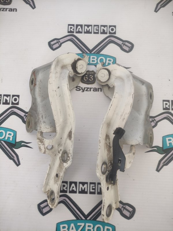 Петля капота Toyota Harrier 2006 2