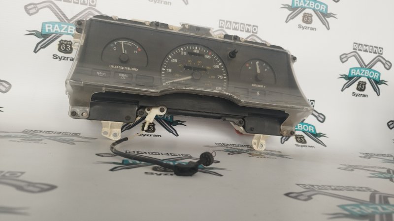 Панель приборов Mercury Sable 2