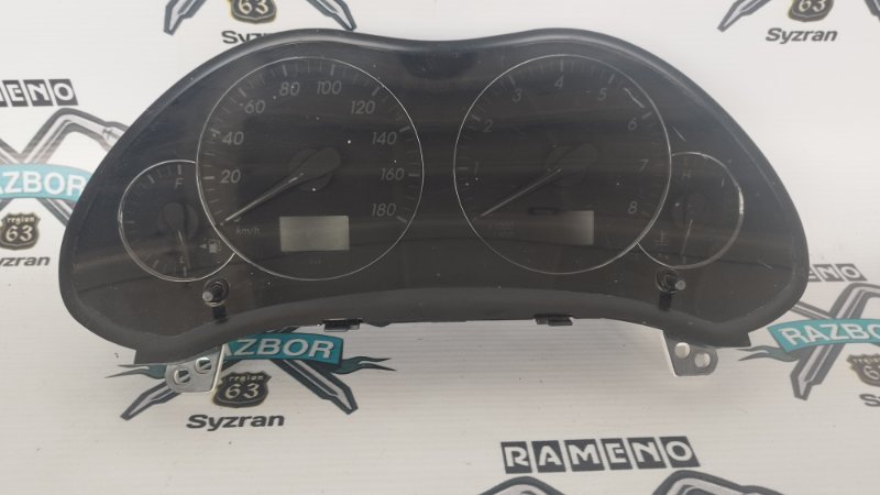 Панель приборов Toyota Avensis T25
