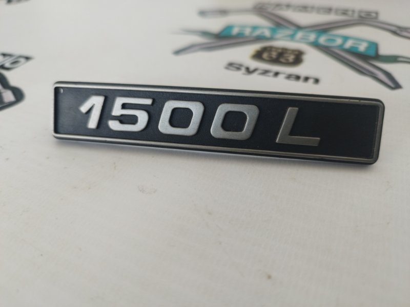 Эмблема Lada 2107