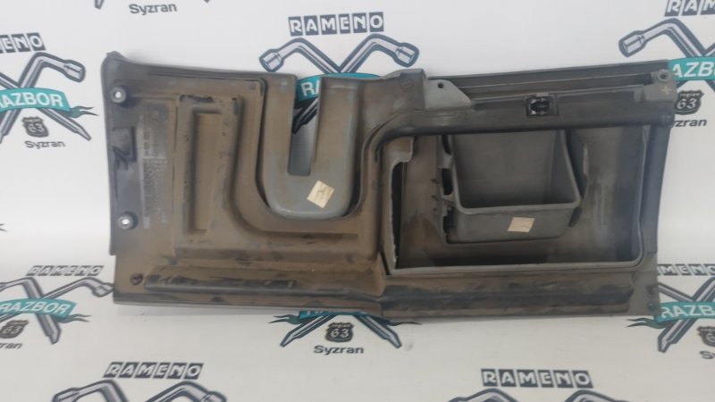Накладка на торпедо Peugeot 406 1999 8B