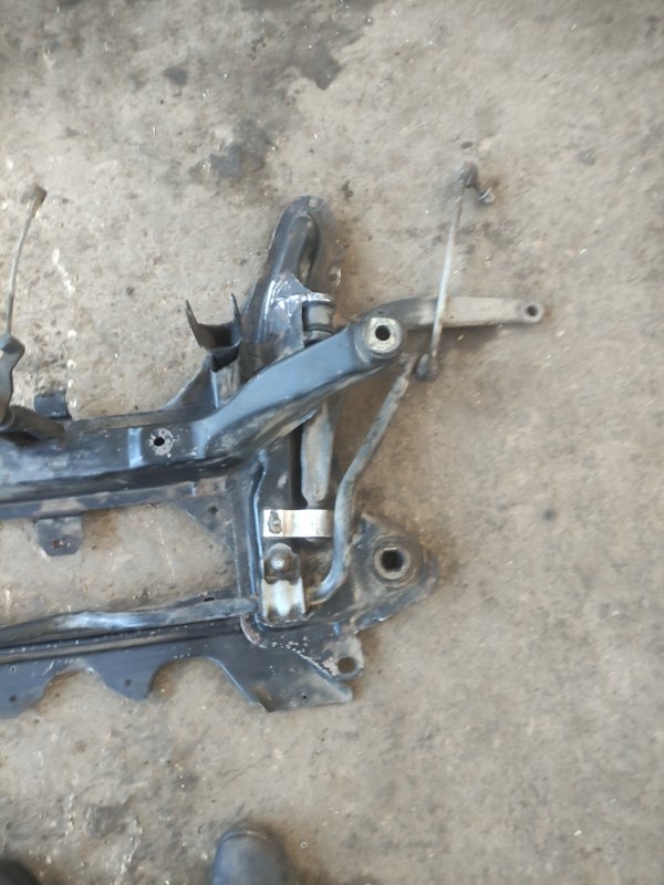 Балка продольная под ДВС Peugeot 406 1999 8B