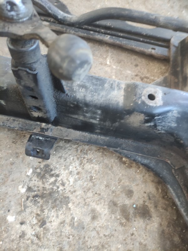 Балка продольная под ДВС Peugeot 406 1999 8B