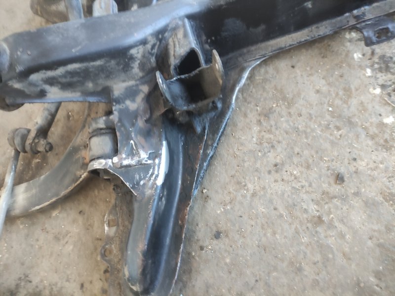 Балка продольная под ДВС Peugeot 406 1999 8B